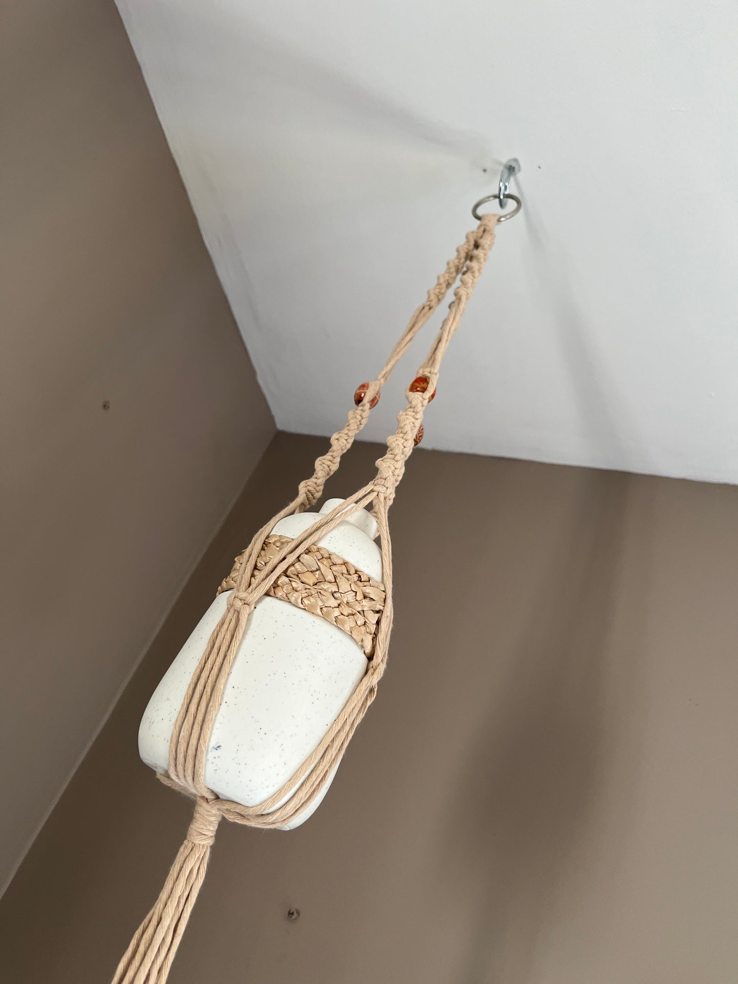 Macrame Plant Hanger - Small Beige